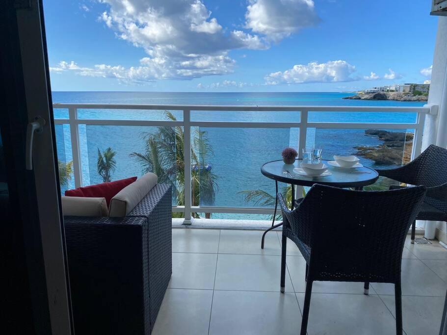 Maho Beach House - Grand Studio - Oceanview Suite Экстерьер фото