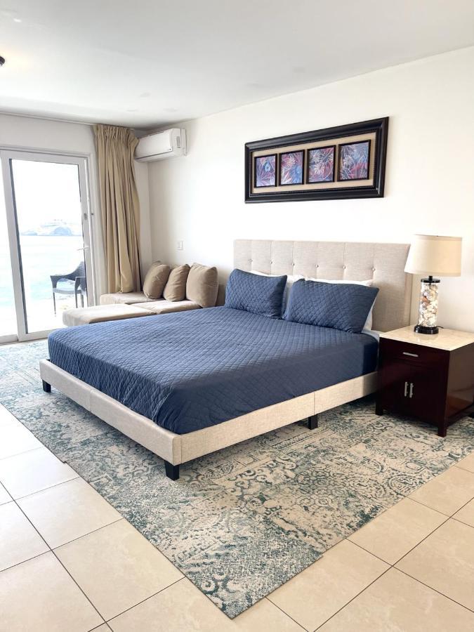 Maho Beach House - Grand Studio - Oceanview Suite Экстерьер фото